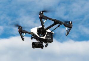 探偵による浮気調査でドローンを使用するメリットは？