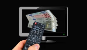 探偵の料金はどのくらい？比較サイトで知るべきポイントは？